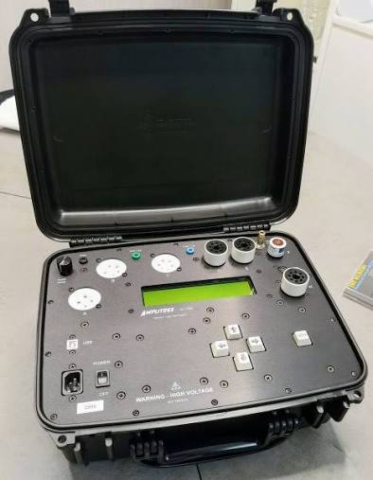 The Amplitrex AT1000 professional valve tester used by Electronic Repairs UK